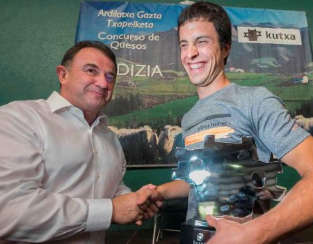 Concurso de quesos Idiazabal en las Euskal Jaiak de Ordizia